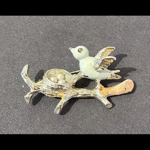 Vintage enameled silver brooch with a bird, nest, and pearl eggs antique 50s pin